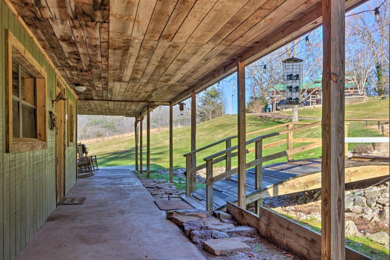 Pet-Friendly Blue Ridge, Cherokee Forest Retreat! Greeneville Екстериор снимка