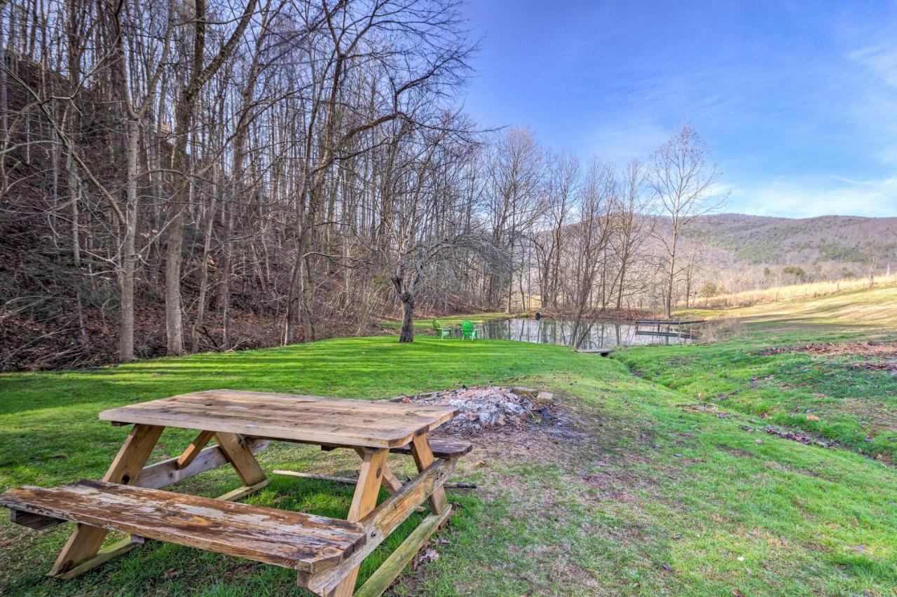 Pet-Friendly Blue Ridge, Cherokee Forest Retreat! Greeneville Екстериор снимка